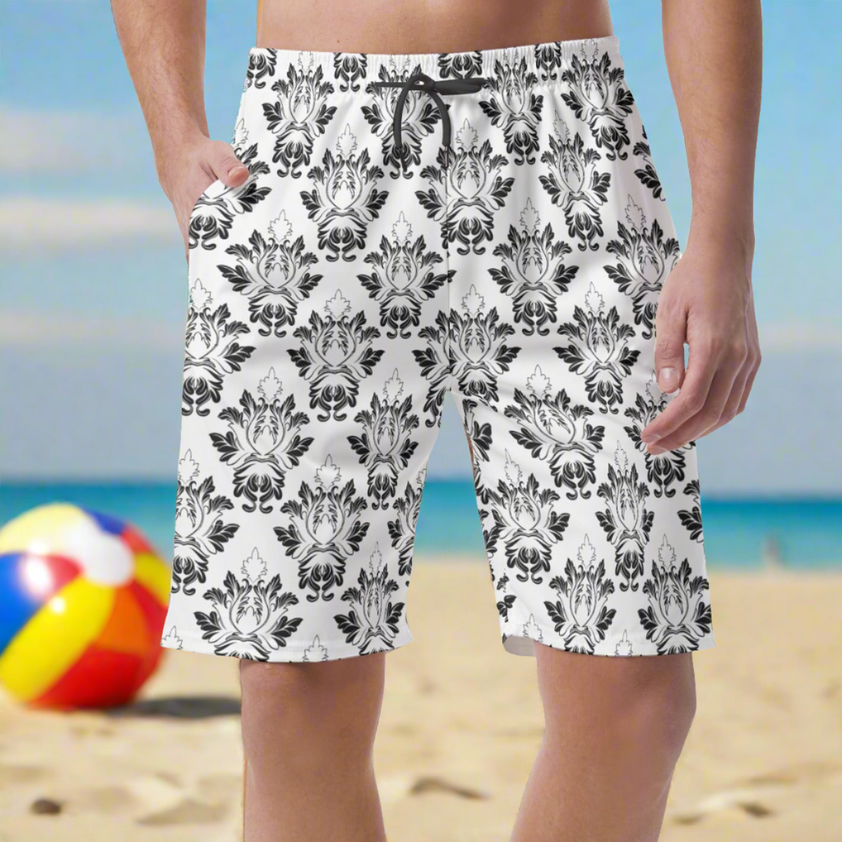 Boardshorts mit Art-Deco-Blumenmuster